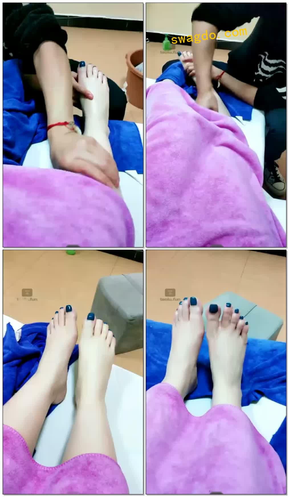 【12.05】贱狗捏脚按摩【毒猫】【29分钟】 【12.05】贱狗捏脚按摩【毒猫】【29分钟】