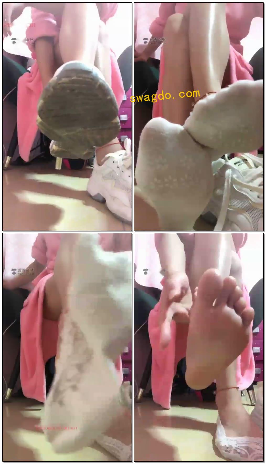 【兰儿小主S】网调-羞辱,舔脚,口水【40分钟】【标清】