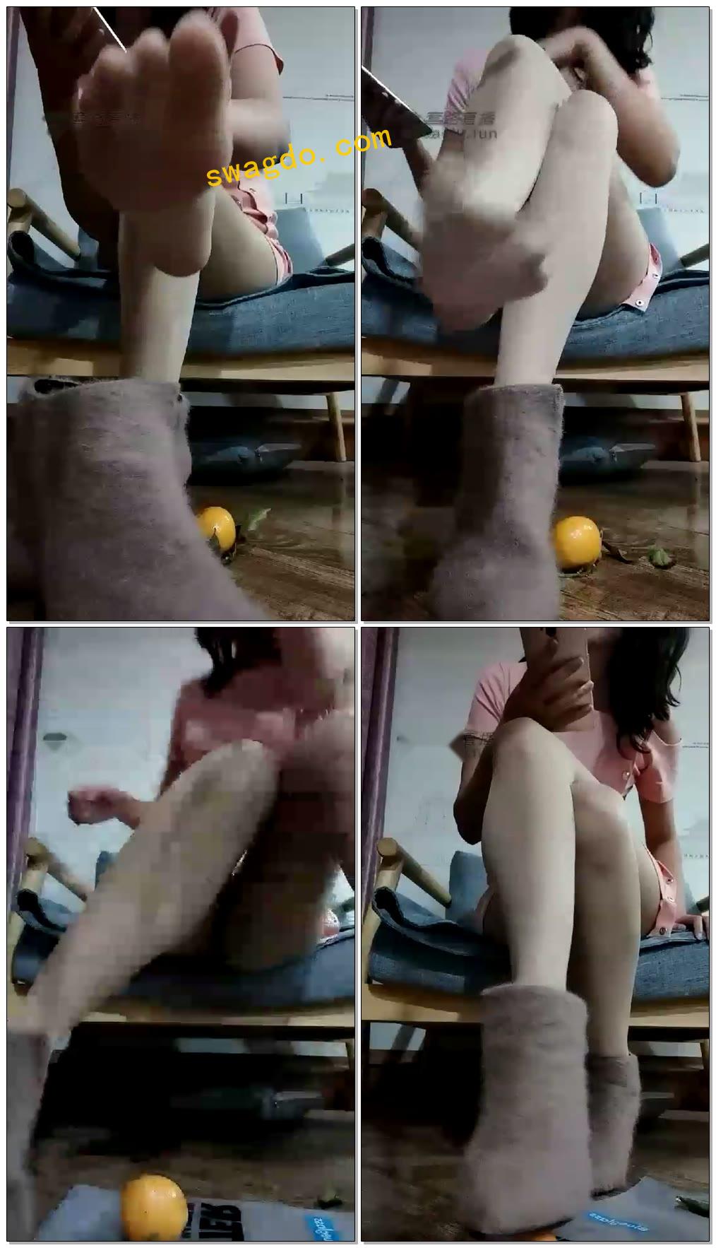 【琛儿女主】红绿灯羞辱控j踩烂“dd”【23分钟】【标清】 【琛儿女主】红绿灯羞辱控j踩烂“dd”【23分钟】【标清】