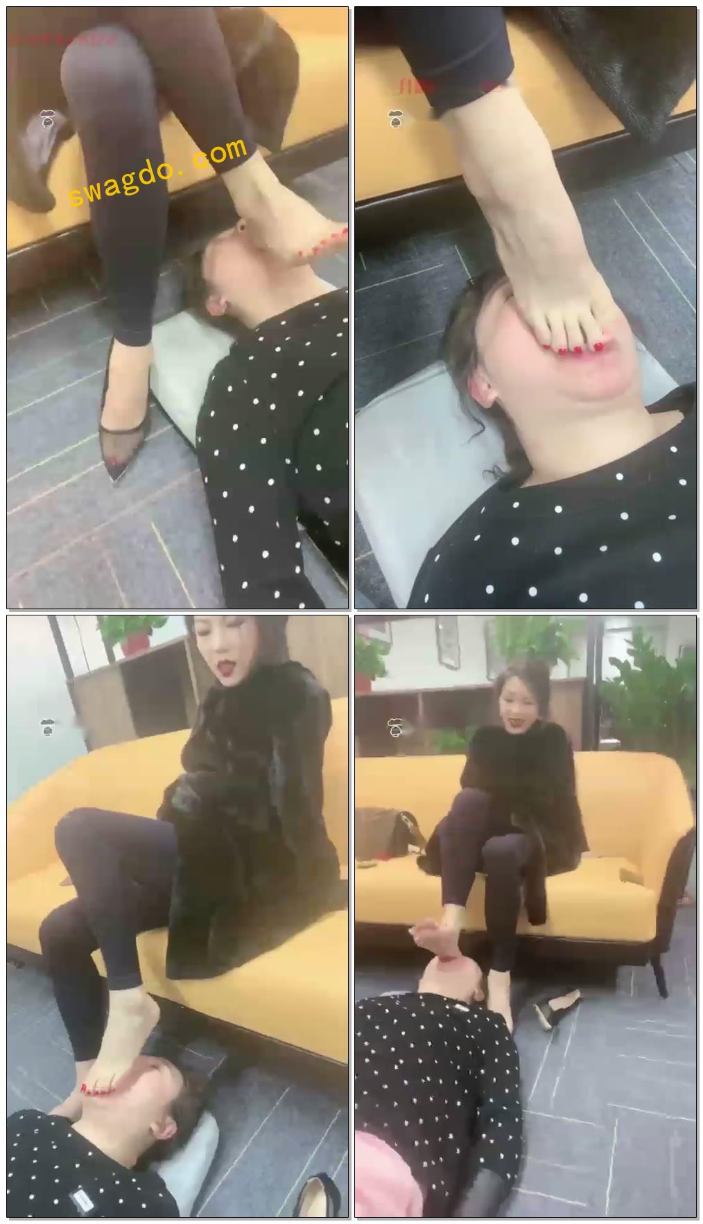 【歌迪丝S】骚女奴三婶舔美脚深喉【35分钟】【标清】