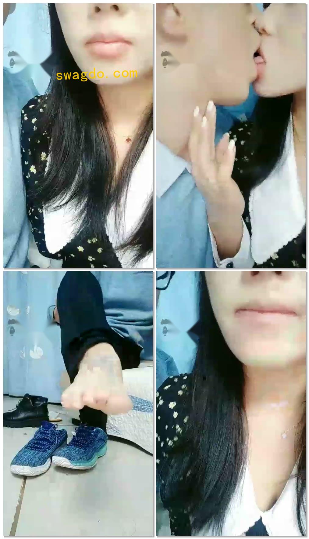 【情侣月儿s】第一视角红绿灯,前男友过来伺候我和现男友【40分钟】 【情侣月儿s】第一视角红绿灯,前男友过来伺候我和现男友【40分钟】