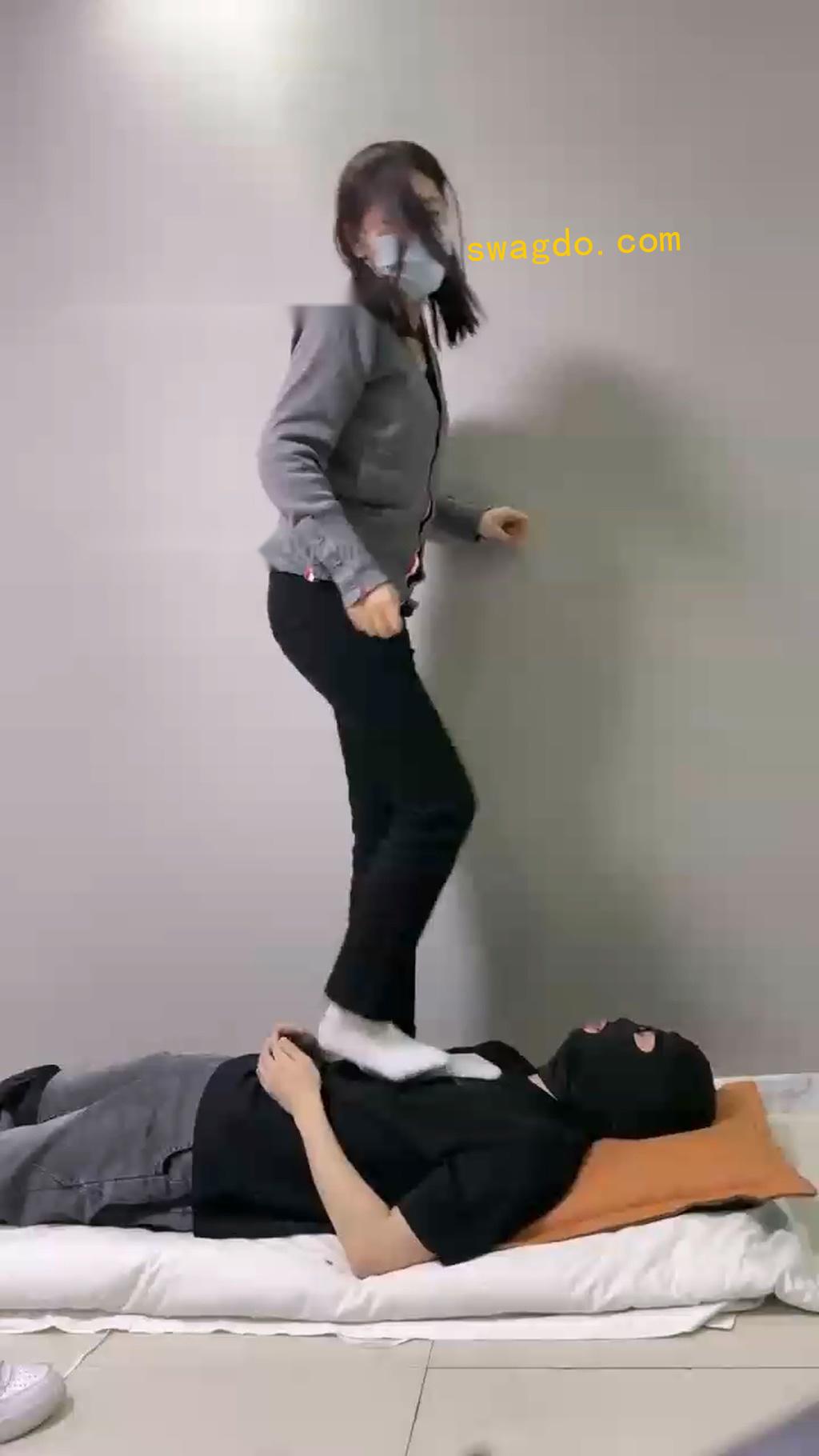 【与精神小妹的那些事】群调远方来的客人【48分钟】 【与精神小妹的那些事】群调远方来的客人【48分钟】
