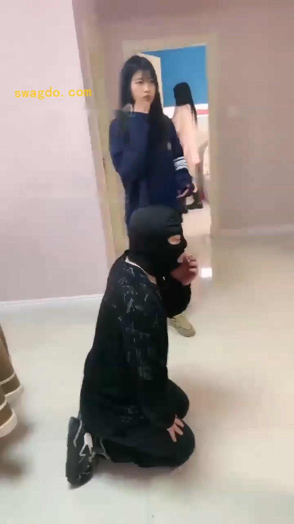 【与精神小妹的那些事】鞋底抽打耳光【30分钟】