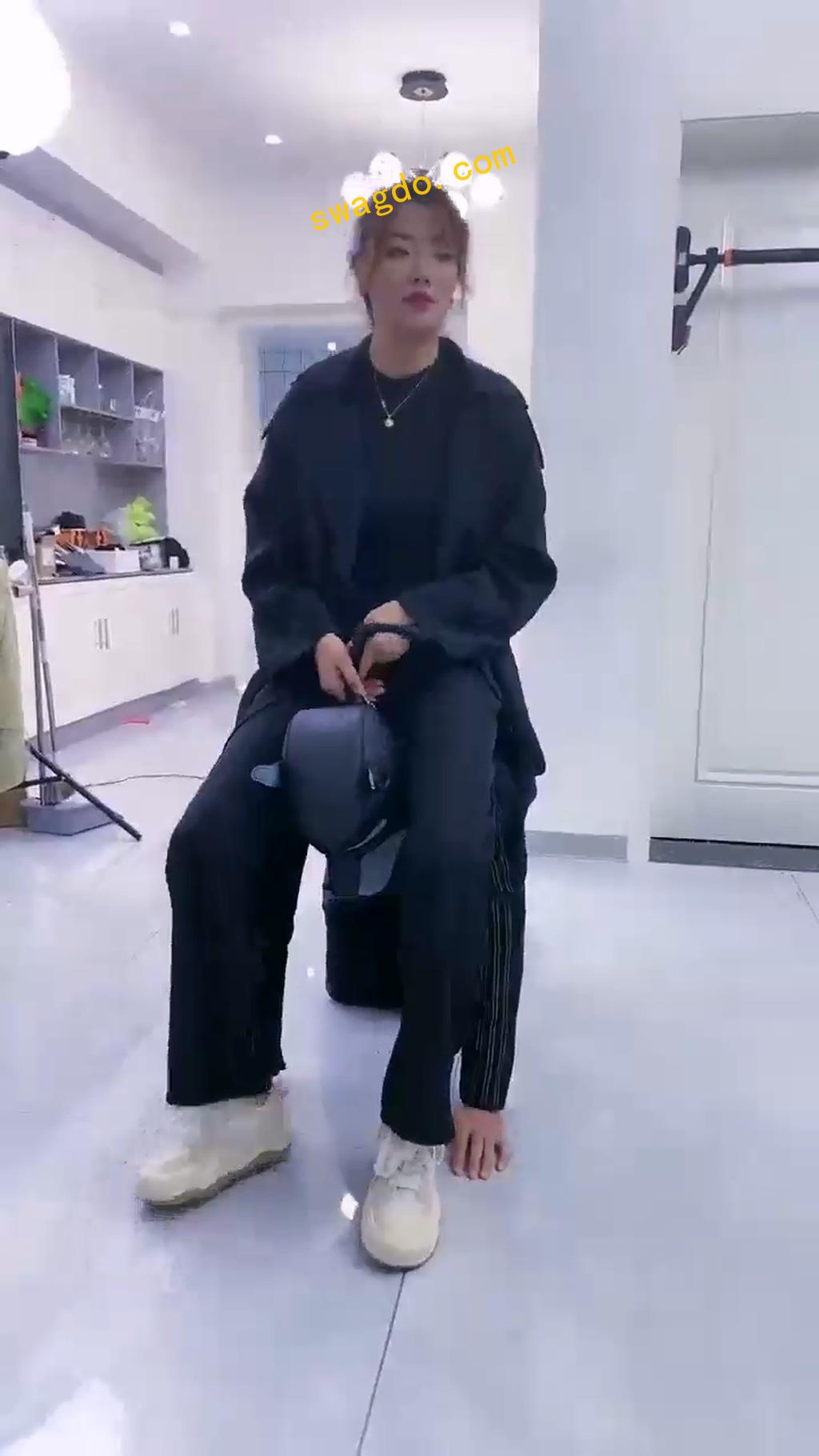 【银儿】糖糖女王首次调教【85分钟】