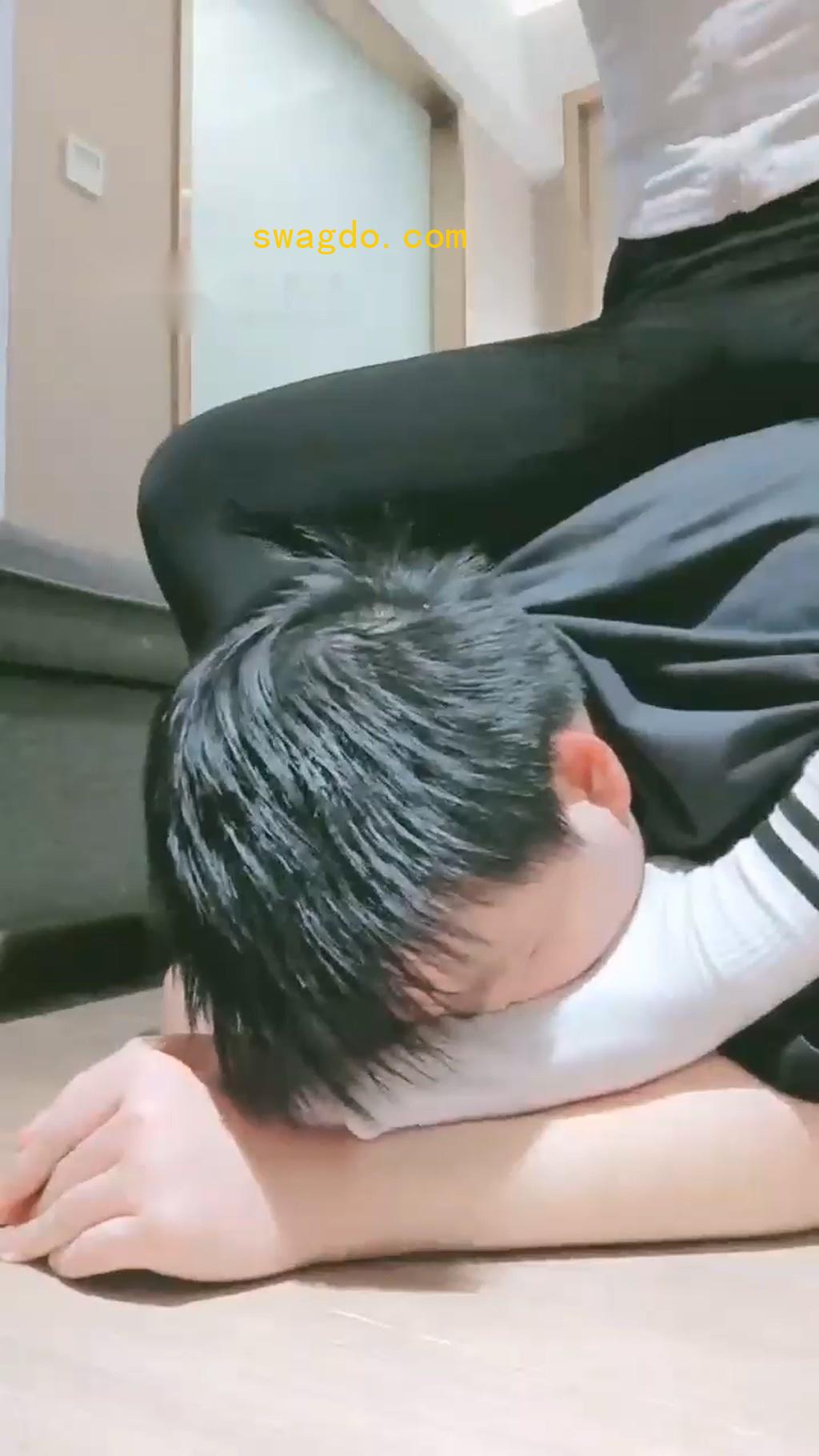 【妮蔻】除臭踢裆【57分钟】
