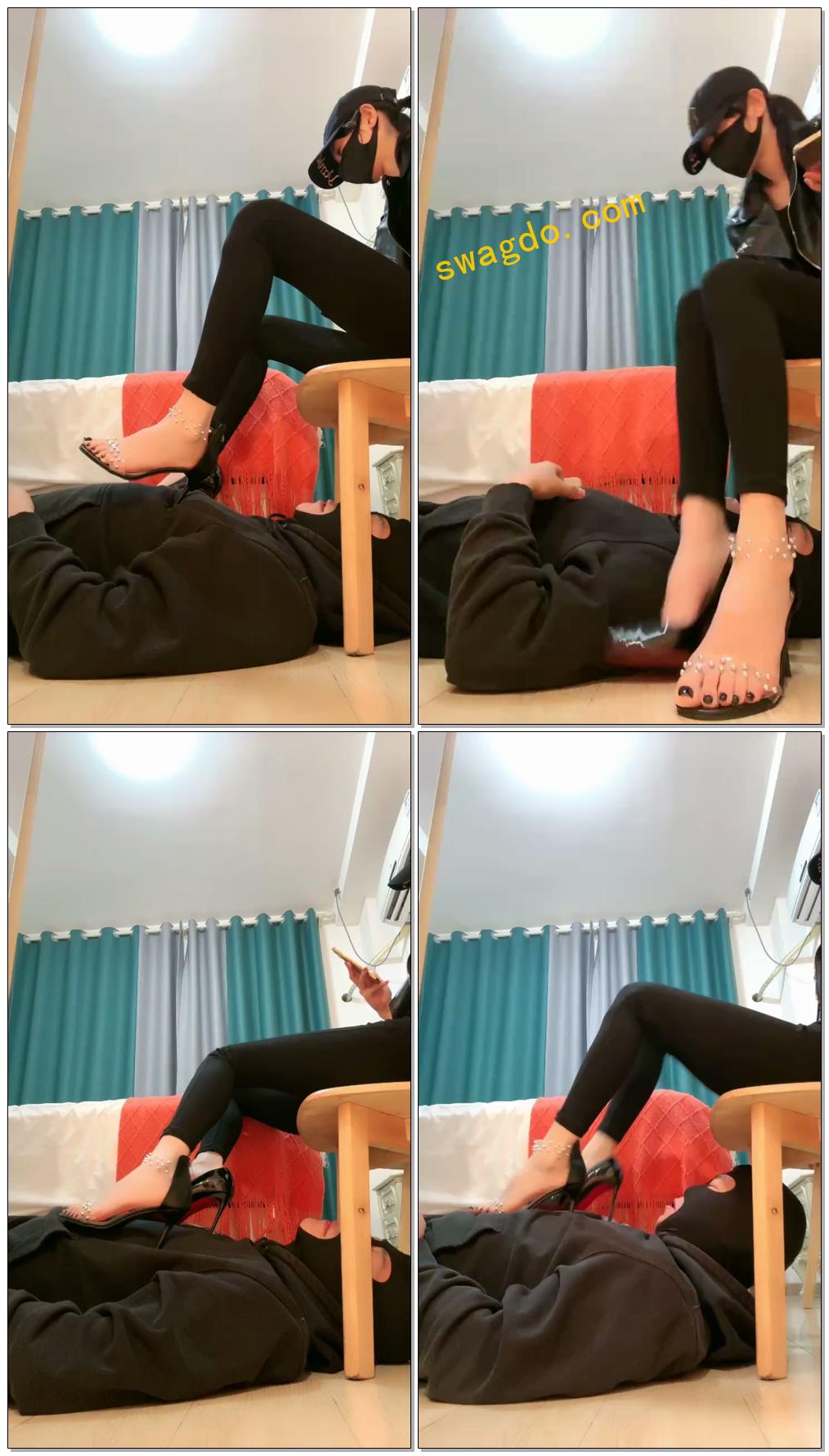 【美娜格格s】高跟踩踏【26分钟】