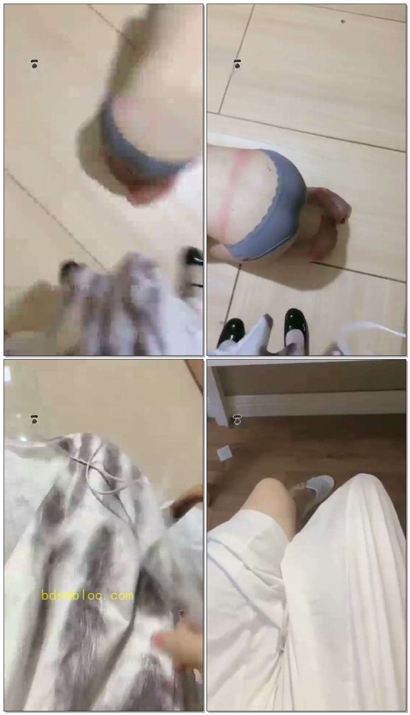 【绘子】跪伏萝莉主脚下数据线抽出印记
