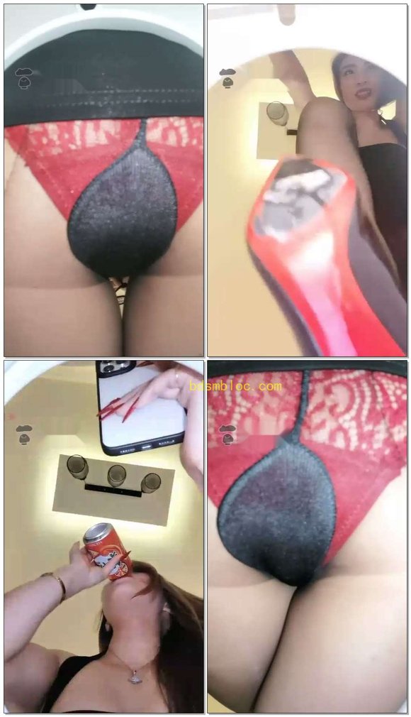 【萱萱S女蒂】女神胯下视角滚过来
