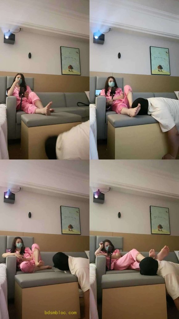 【咸蛋】私人影院，舔脚！