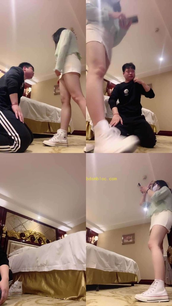 【强抚】高帮帆布鞋白袜辱奶狗