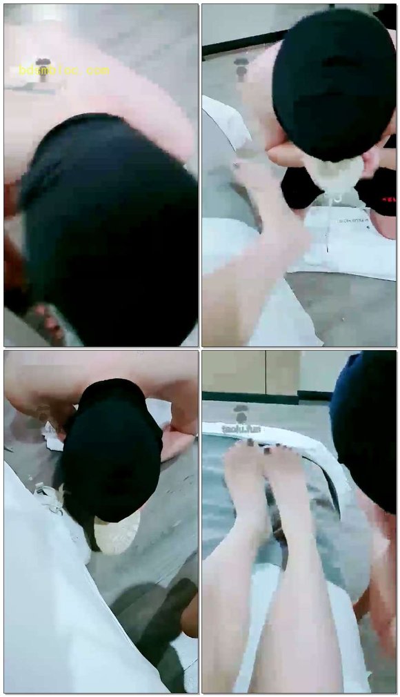 【御妈大大】小白鞋舔鞋专场闻原味肉丝脚