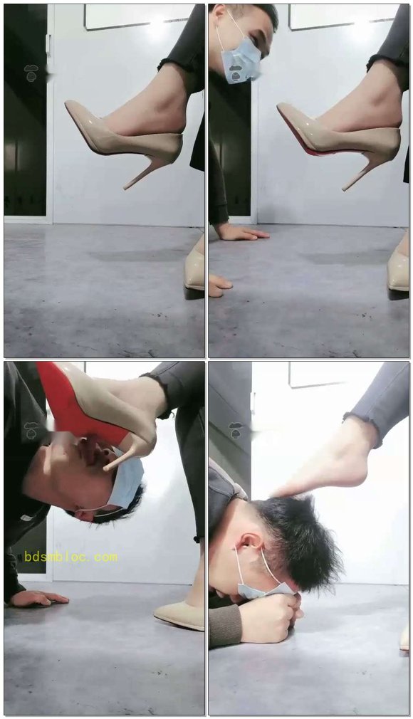 【南童S】调教应聘老师变舔狗，舔鞋足深喉
