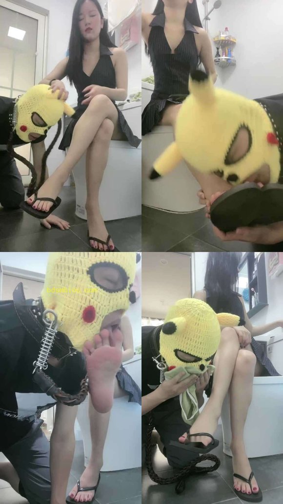 【漫漫】爬进来卫生巾侍奉主人
