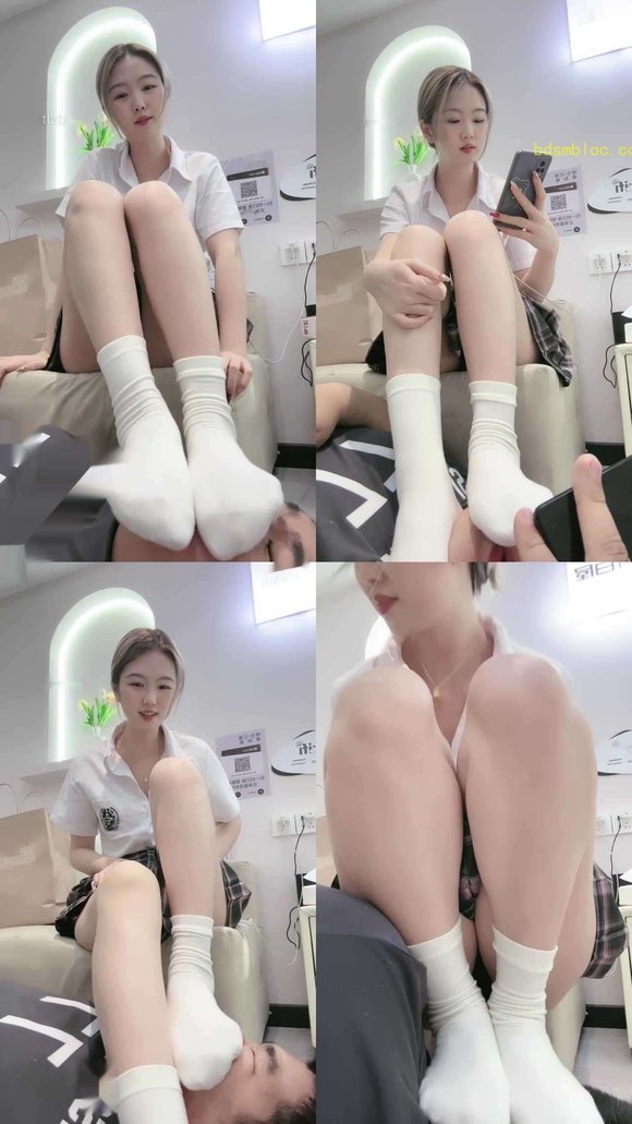 【时颜】白袜脚捂脸窒息/坐脸