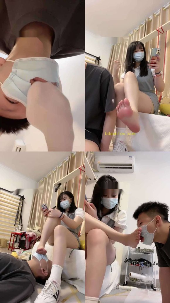 【木秋S】大学生S臭袜脚辱