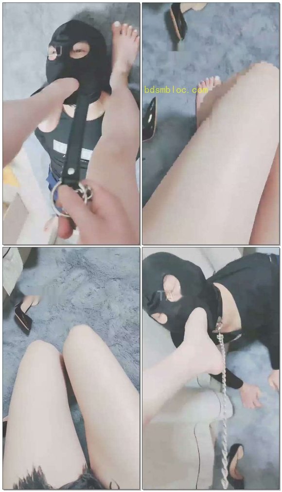 【灵竹】主人美脚惩罚贱狗