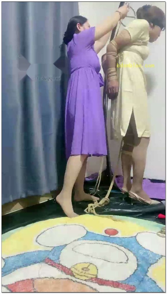 【盈盈】旗袍紧缚，单腿吊缚