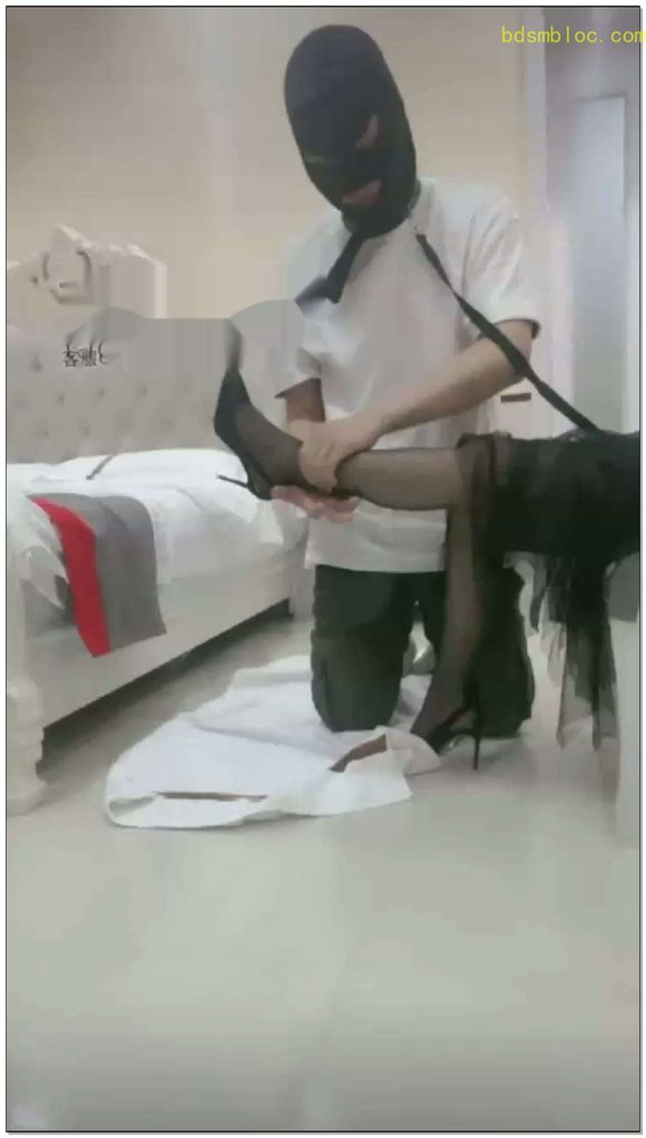 【女暴君S】站了一天奶狗伺候