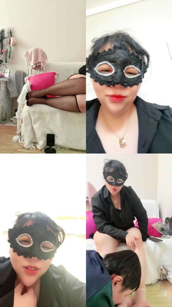 【佳琪女王s】偷闻丈母娘臭丝脚
