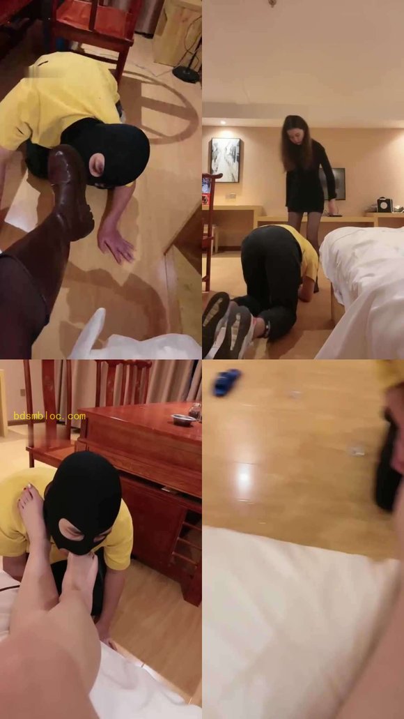 【楚楚】狗狗的第一次调给了妈妈