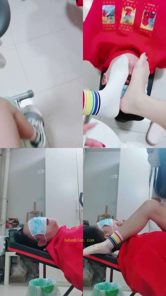 【启蒙老师】运动后原味白袜臭脚辱狗