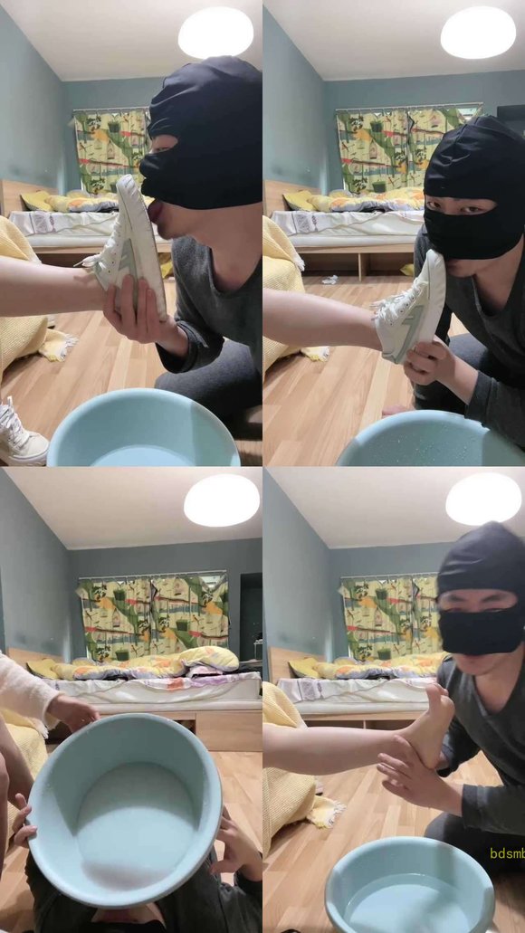 【黑泽兮】狗舌清理脏运动鞋白棉袜