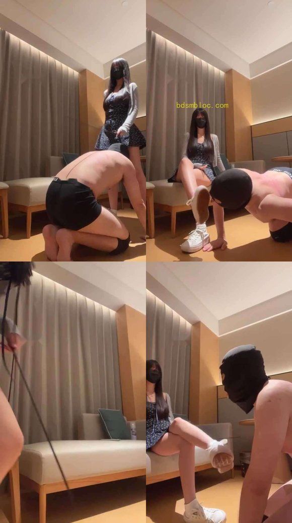 【奈奈】小白鞋调教