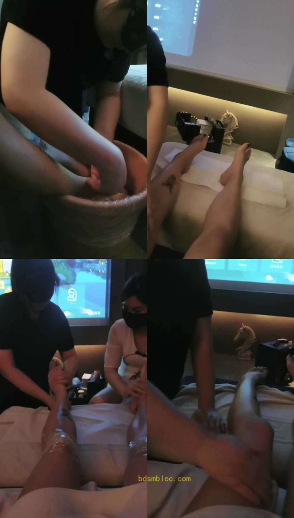 【凌儿】小白鞋船袜裸足-沐足店当着技师面调母畜