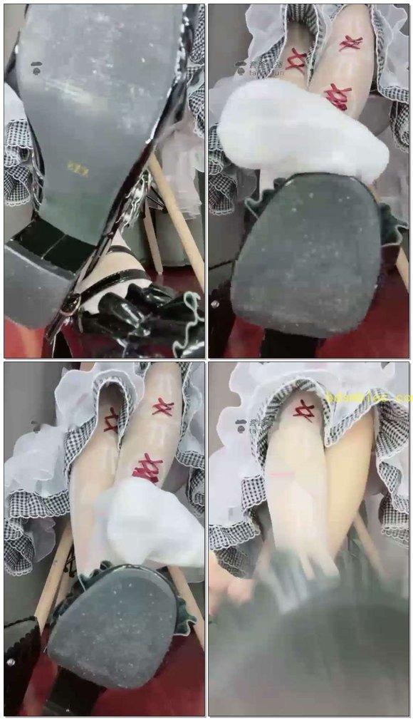 【绘子】脏鞋底白丝裸足控制玩弄
