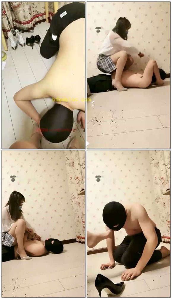 【弥生小主】舔脚，踩踏，耳光