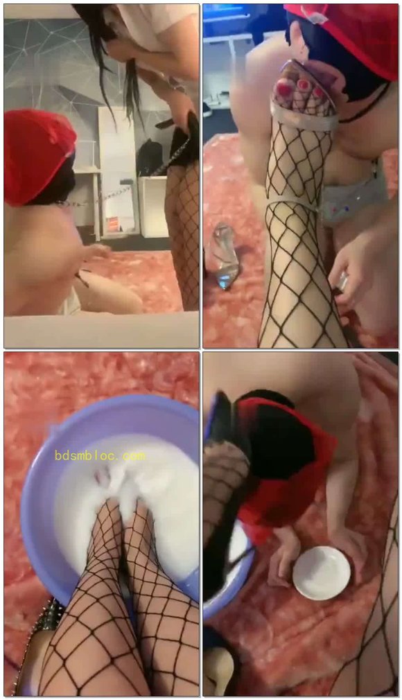 【冰姬女王】牛奶浴足网袜羞辱恋足口水耳光虐乳圣水淋