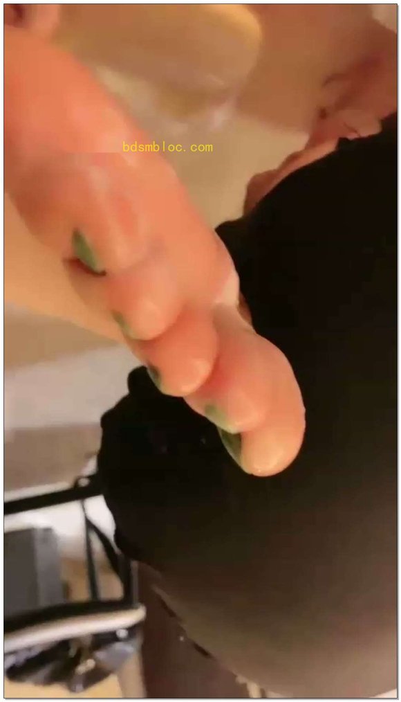 【C皇】舔脚深喉