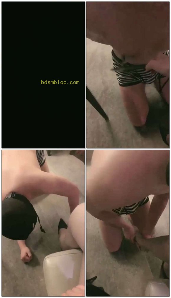 【甜心s】虐乳口水舔脚骑马