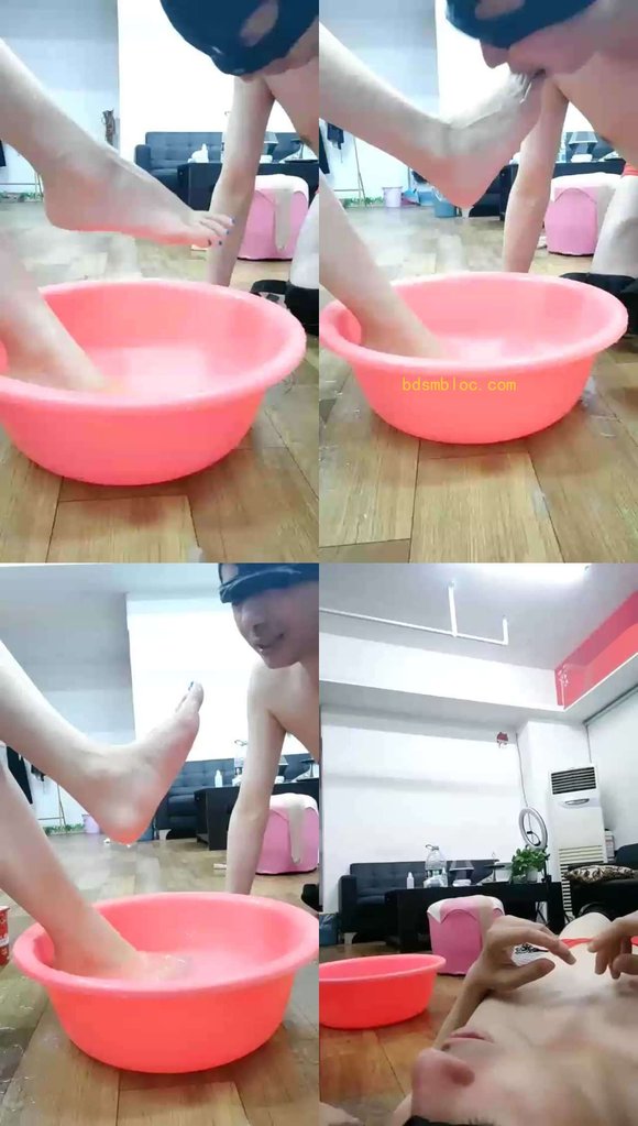 【咩祖】贱东西用舌头给主人洗脚，喝洗脚水