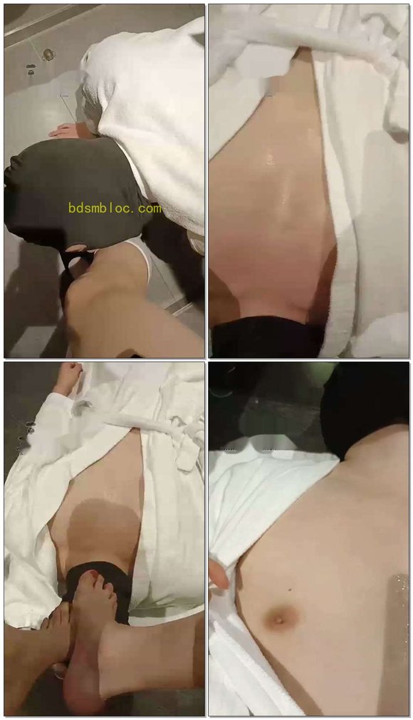 【上海糖糖老师】平安夜踩狗狗