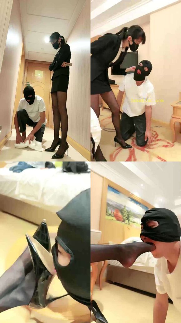 【美娜格格】极致羞辱-保洁员工被女领导虐废