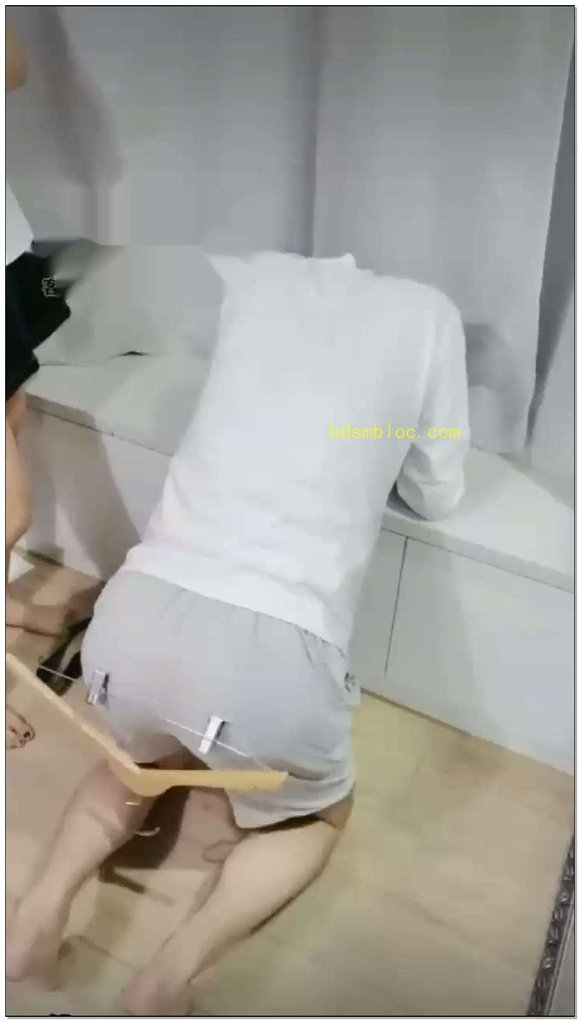 【深圳福田夏芙】调教被沐足店老板娘玩耍的一天