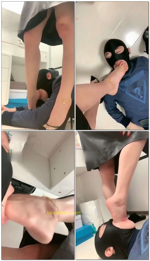【歌迪丝】超近视角原味裸足深喉