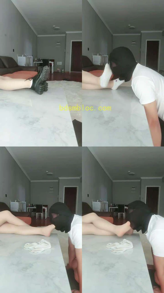 【盈盈女S】品尝主人的原味船袜肉丝jio