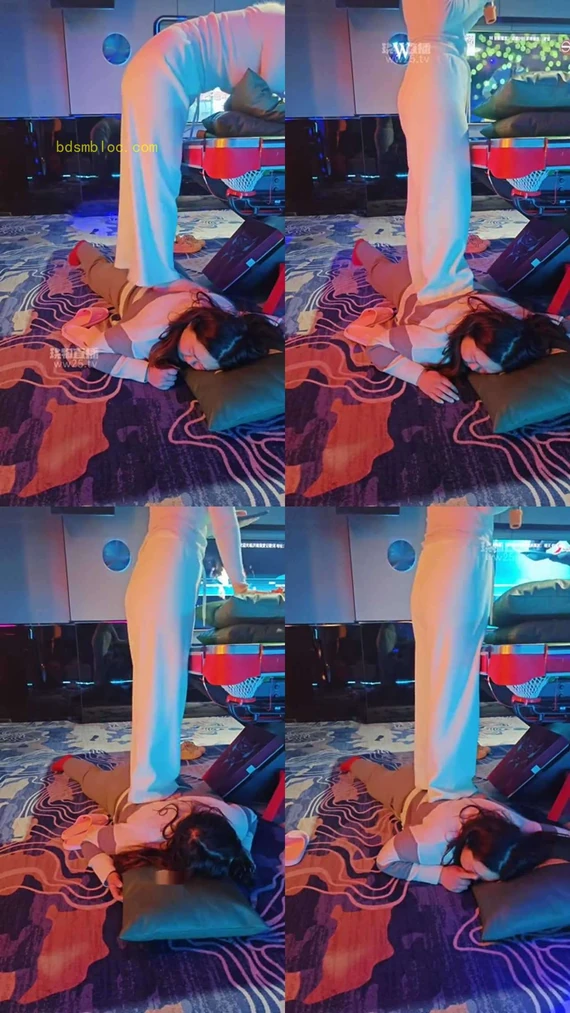 【是樱樱呀】KTV全体重踩踏母狗女奴