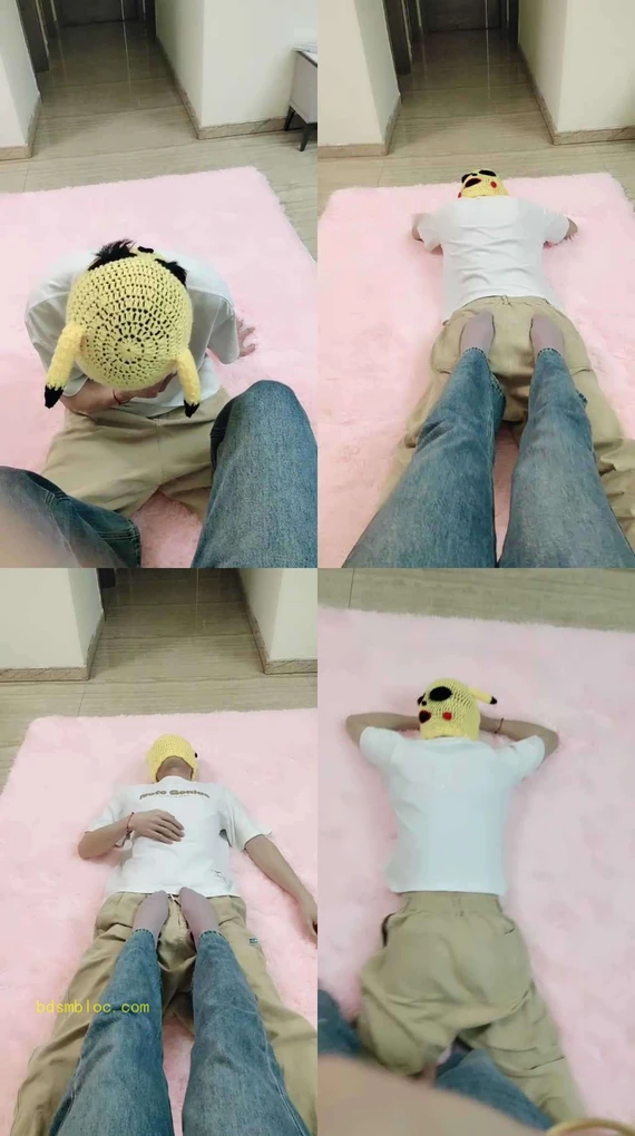 【佳佳】臭脚丫踩地毯奴