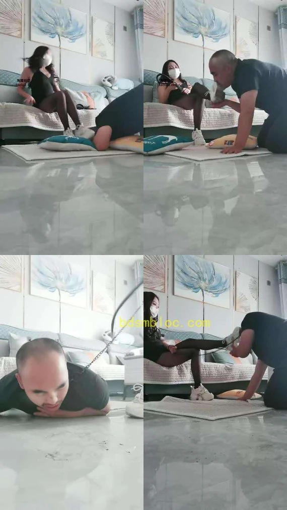 【西北傻子】舔马桶/吃圣水丝袜/脏鞋黑丝虐