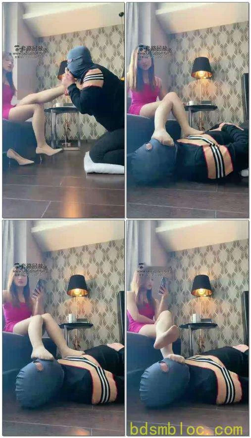 【魅儿S】调教狗奴恋足奴