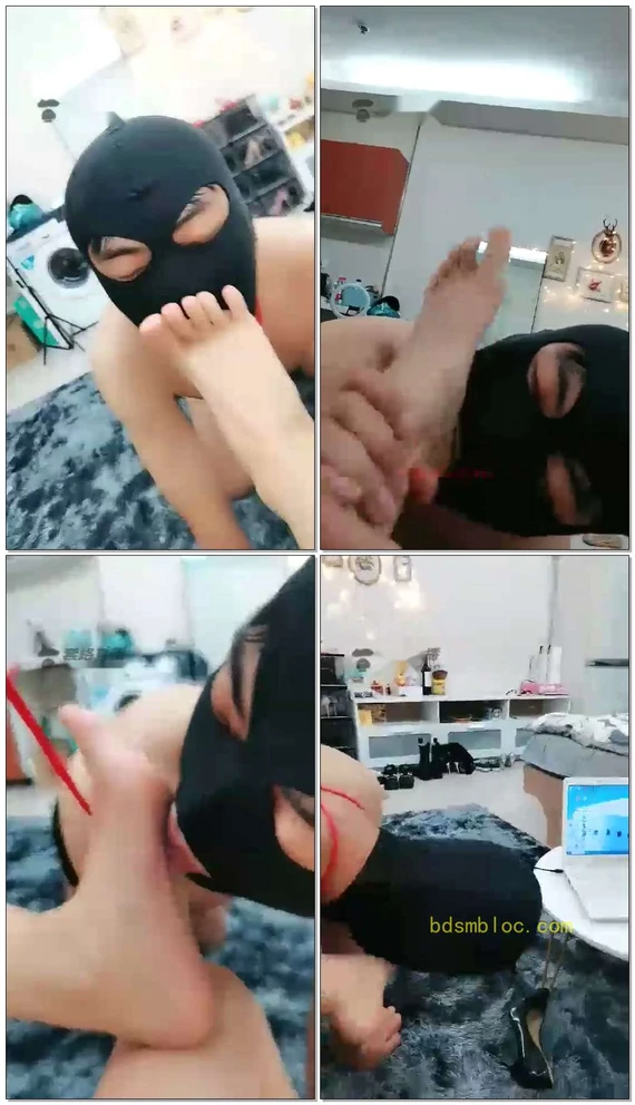 【VIVIAN婷】求着舔我的脚被我玩的贱狗