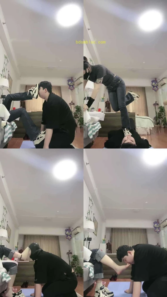 【不期而遇】胶皮头套闻袜香/胶带勒脖/吃呕吐物