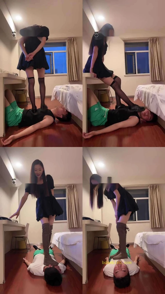 【于努力】素人御姐皮鞋黑丝踩狗