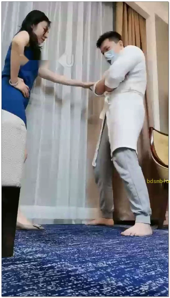 【云教官】调教鞋底清洁器