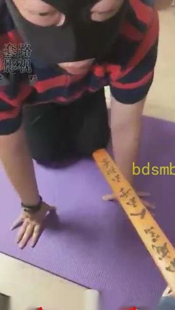 【苏儿】舔白袜运动鞋，喝洗脚水升水