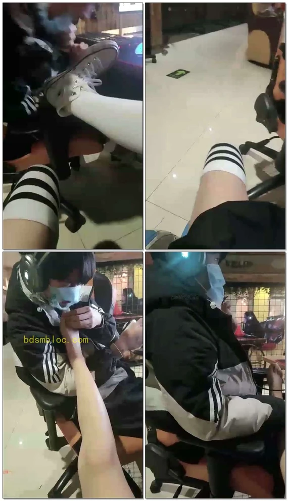 【00小主s】网吧调教开发素人，帆布鞋长筒棉袜