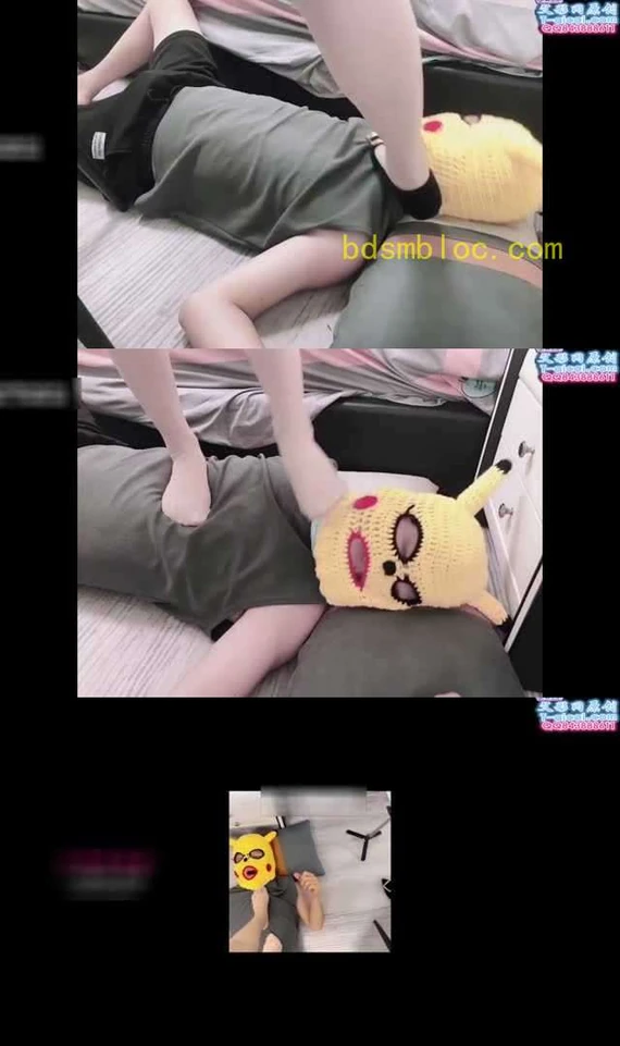 【是车车啊】脚踩脖子加插嘴 舒服吧